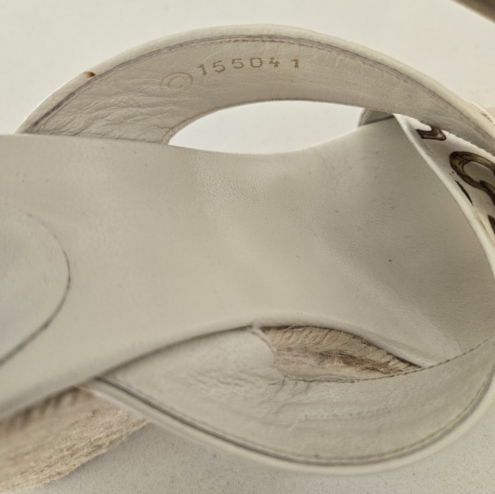Gucci Women's White and Brown Platform Sandals - Picture 10 of 12